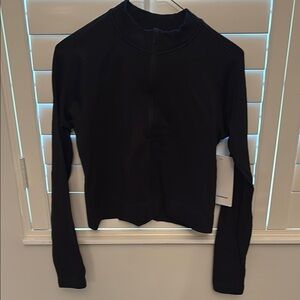 Women's Black Long Sleeve Rest Less Cropped Half Zip Top